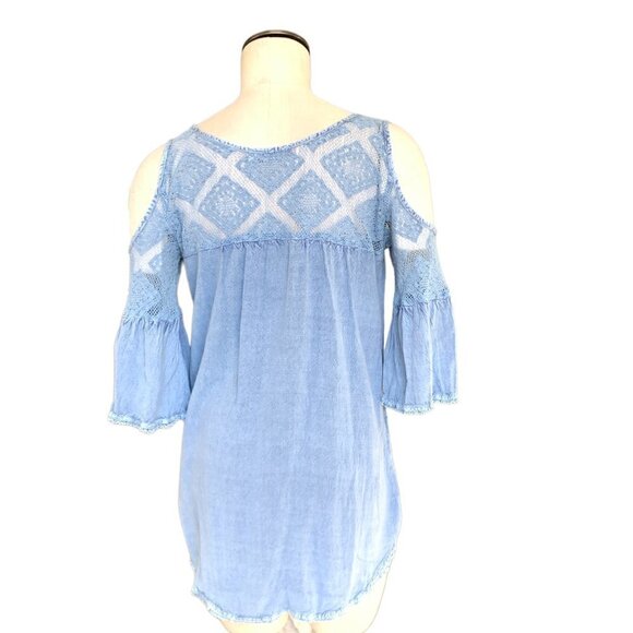 Earthbound Trading Co BOHO Open Shoulder Lace & Chambray Tunic Top S Blue #100J - Picture 4 of 7